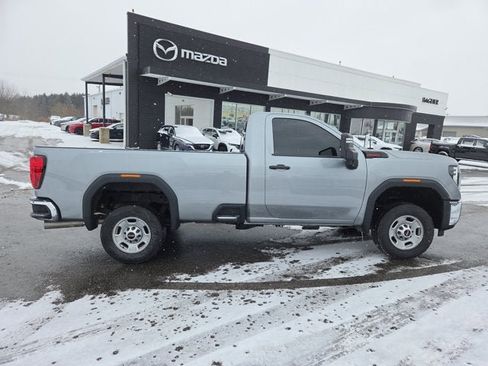 Used 2024 GMC Sierra 2500 Pro w/ Convenience Package image 6