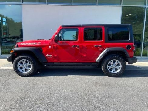 Used 2021 Jeep Wrangler Unlimited Sport AWD/4WD image 2