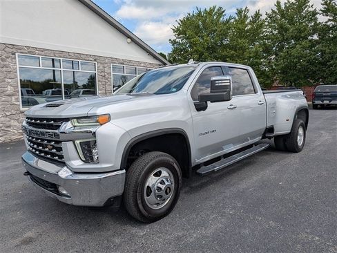 Used 2021 Chevrolet Silverado 3500 LTZ w/ LTZ Plus Package AWD/4WD image 1