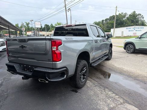 Used 2024 Chevrolet Silverado 1500 LT Trail Boss w/ Convenience Package II AWD/4WD image 6