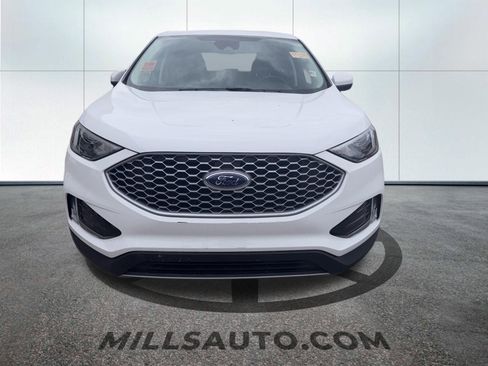 Used 2024 Ford Edge SEL w/ Convenience Package AWD/4WD image 2