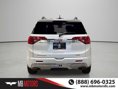 Used 2017 GMC Acadia Denali w/ Technology Package AWD/4WD image 8