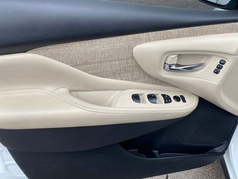 Used 2023 Nissan Murano SL image 19