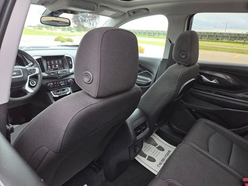 Used 2023 GMC Terrain SLE w/ Driver Convenience Package AWD/4WD image 48