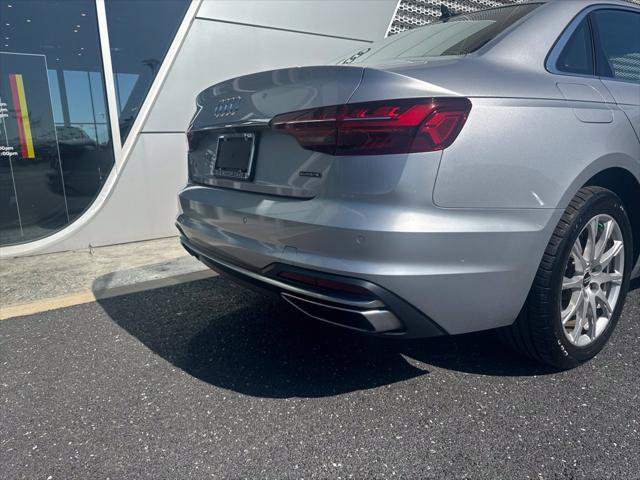 Used 2022 Audi A4 2.0T Premium w/ Convenience Package AWD/4WD image 4