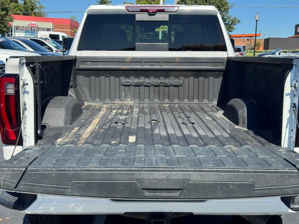 Used 2024 GMC Sierra 2500 Denali w/ Denali Reserve Package AWD/4WD image 4