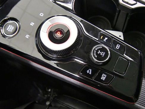 Certified 2023 Kia Sportage SX Prestige image 27