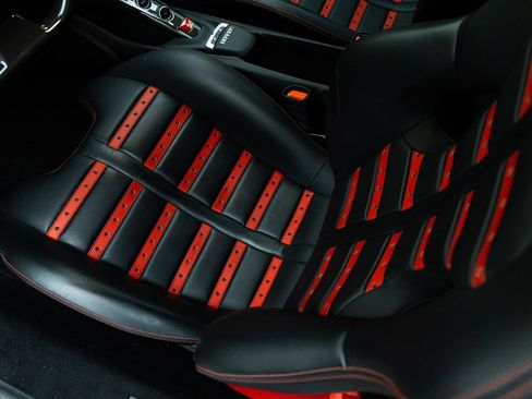 Used 2019 Ferrari 488 GTB RWD image 17