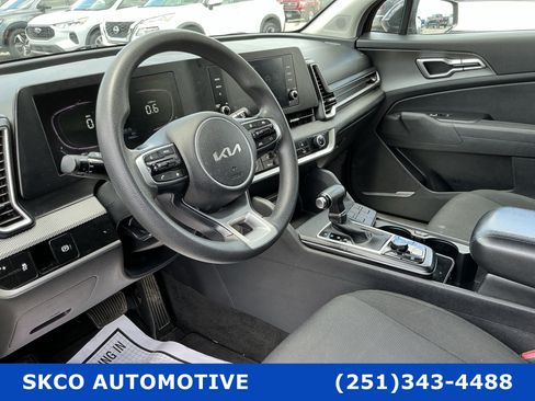 Used 2023 Kia Sportage LX FWD image 20