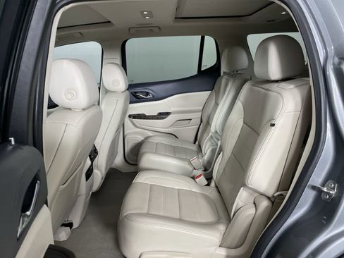 Used 2023 GMC Acadia Denali w/ Denali Ultimate Package image 25