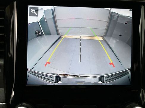 Used 2021 RAM 1500 Laramie image 24