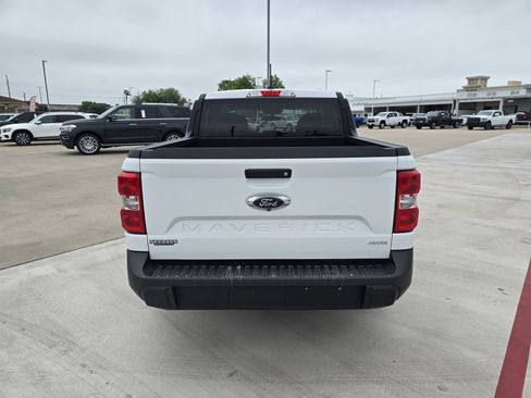 Used 2024 Ford Maverick XLT w/ Equipment Group 300A Standard AWD/4WD image 4