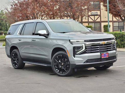 New 2025 Chevrolet Tahoe Premier image 2