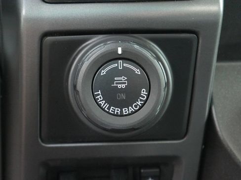 Used 2018 Ford F150 XLT w/ Equipment Group 302A Luxury AWD/4WD image 36