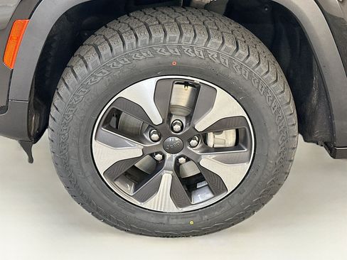 Used 2022 Jeep Grand Cherokee Limited 4xe AWD/4WD image 36