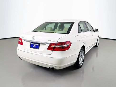 Used 2012 Mercedes-Benz E 350 BlueTEC Sedan image 5