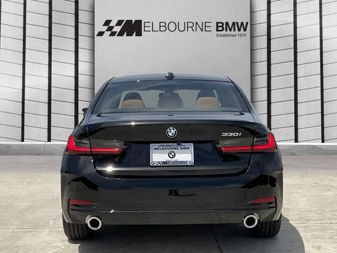 New 2026 BMW 330i Sedan w/ Convenience Package RWD image 5