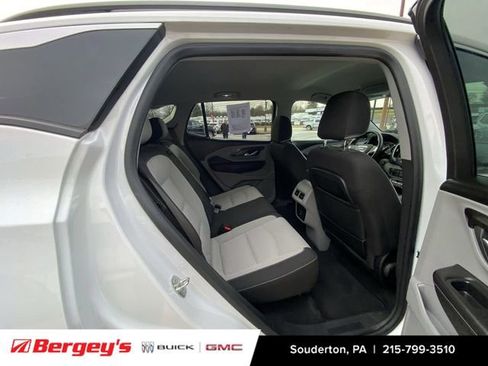 Certified 2022 GMC Terrain SLE w/ Driver Convenience Package image 31