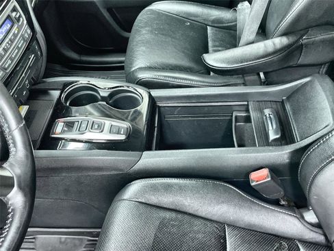 Used 2022 Honda Pilot Elite image 19