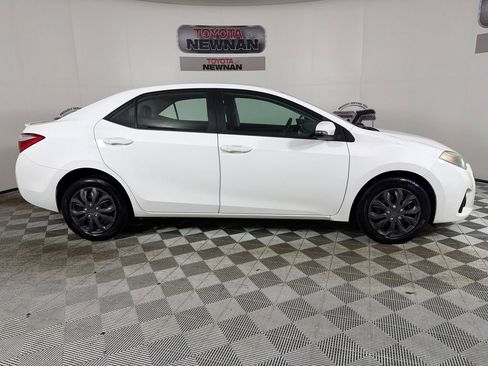 Used 2014 Toyota Corolla S image 2
