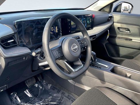 New 2026 Nissan Kicks S image 6