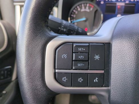 Certified 2024 Ford Expedition XLT image 30