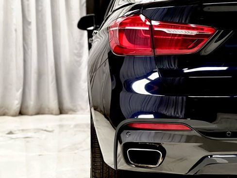 Used 2019 BMW X6 xDrive35i w/ M Sport Package image 14