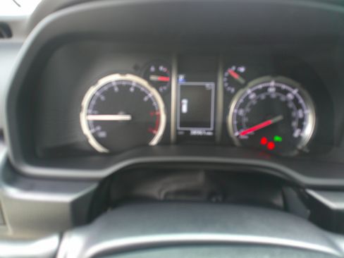 Used 2023 Toyota 4Runner Limited image 22