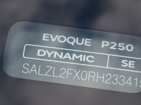 Used 2024 Land Rover Range Rover Evoque Dynamic SE image 74