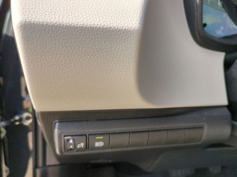 Used 2025 Toyota Corolla LE FWD image 13