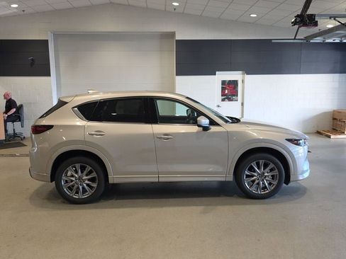 New 2025 MAZDA CX-5 AWD 2.5 S w/ Premium Plus Pkg image 5