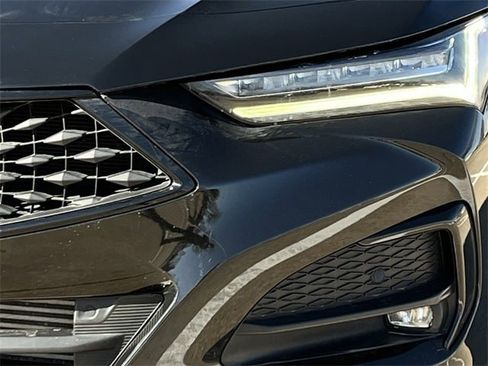 Used 2022 Acura TLX SH-AWD w/ A-SPEC Pkg image 9