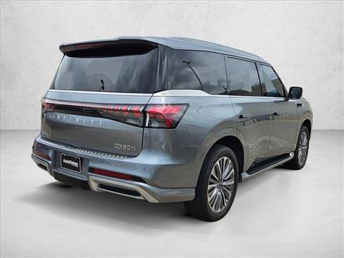 Used 2025 INFINITI QX80 Sensory AWD/4WD image 5