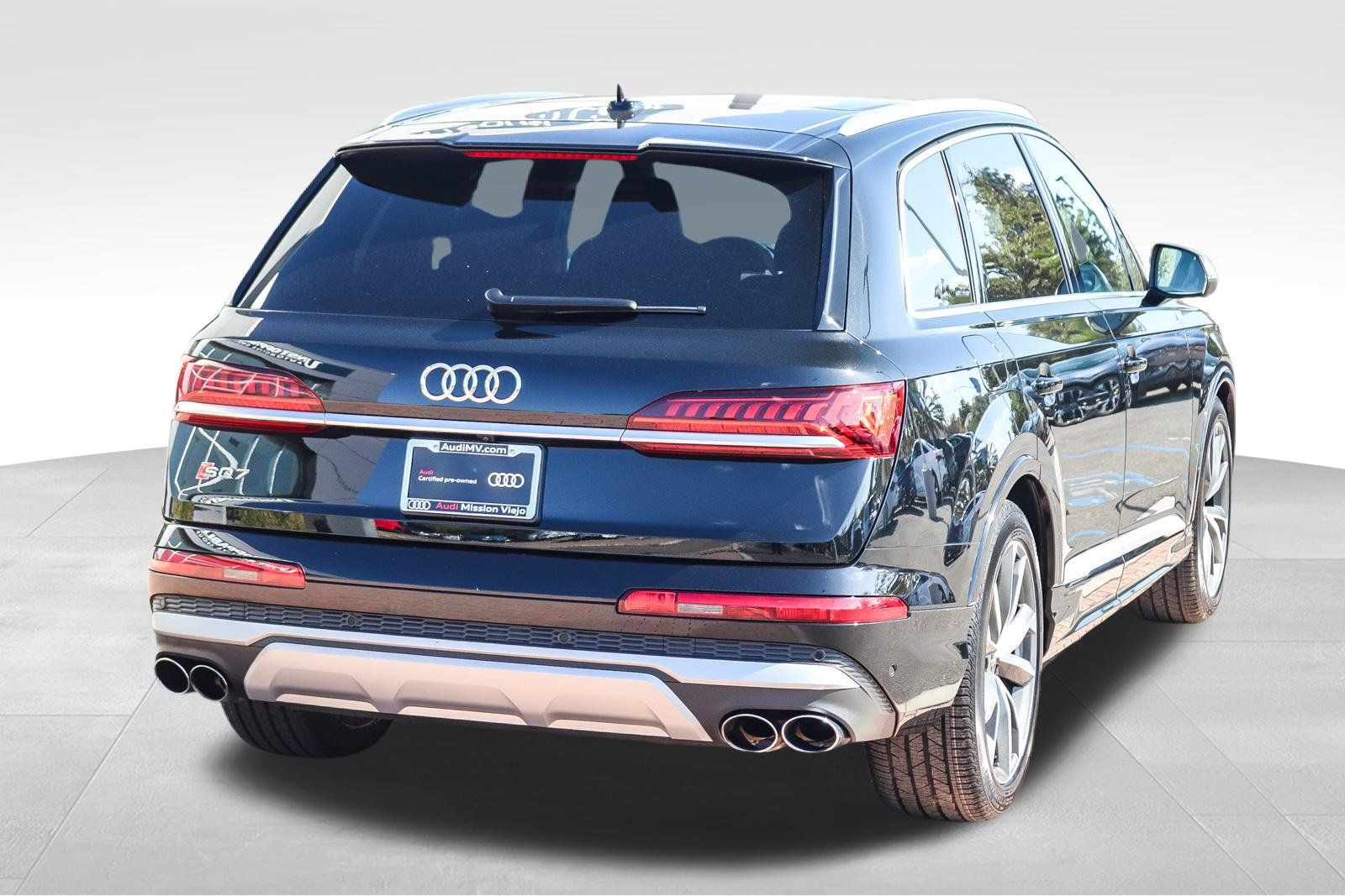 Certified 2023 Audi SQ7 Prestige w/ Prestige Package AWD/4WD image 8
