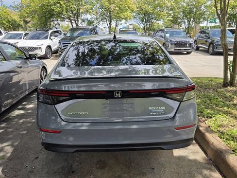 Used 2024 Honda Accord Sport image 5