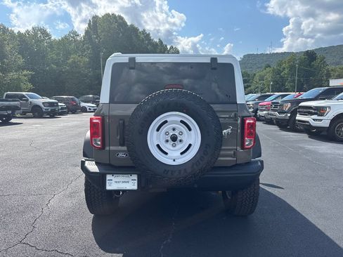 New 2026 Ford Bronco Heritage Edition AWD/4WD image 6