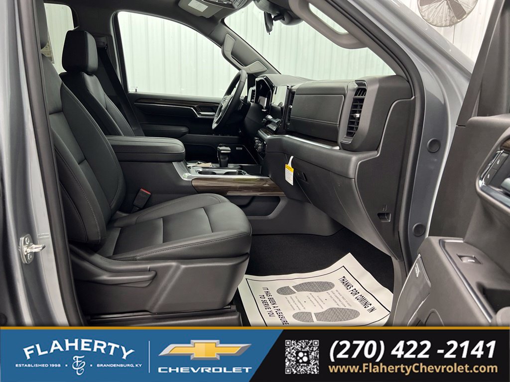 New 2026 Chevrolet Silverado 1500 RST AWD/4WD image 15