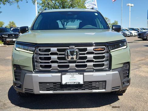 Certified 2026 Honda Pilot TrailSport image 8