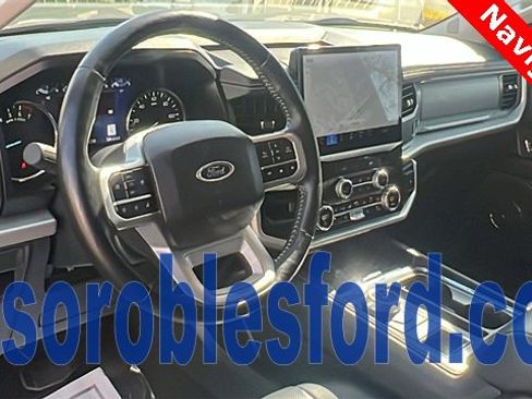 Certified 2024 Ford Expedition XLT image 16