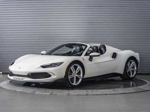 Used 2025 Ferrari 296 GTS RWD image 1