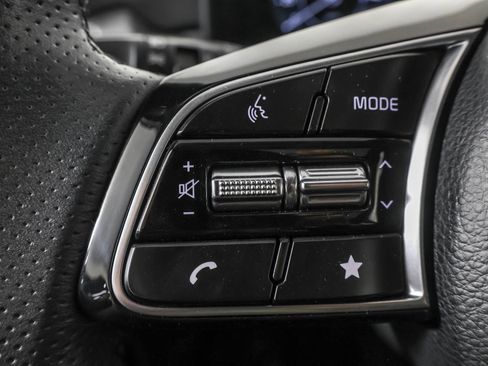 Used 2025 Kia Seltos SX w/ SX Sunroof Package image 29