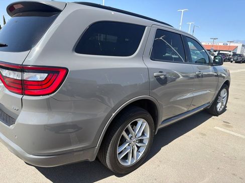 Used 2025 Dodge Durango GT AWD/4WD image 12