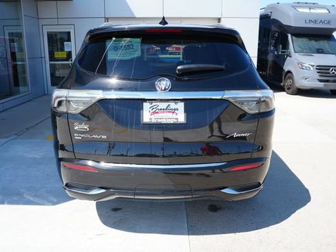 Used 2024 Buick Enclave Avenir w/ Avenir Technology Package AWD/4WD image 39