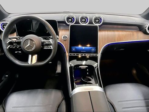 Used 2026 Mercedes-Benz GLC 300 4MATIC w/ AMG Line image 15
