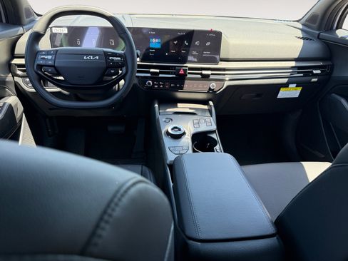 New 2027 Kia Sportage X-Line AWD/4WD image 15