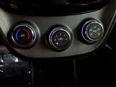 Used 2020 Chevrolet Spark LT image 16