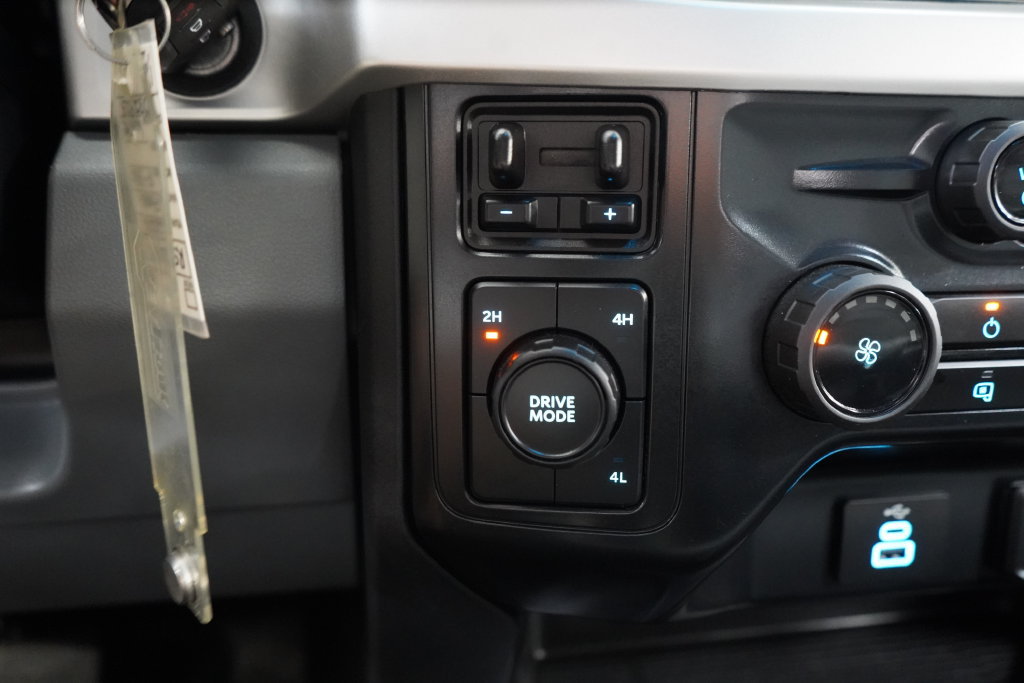 Used 2025 Ford F350 XL AWD/4WD image 42