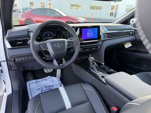 New 2026 Toyota Camry SE image 14