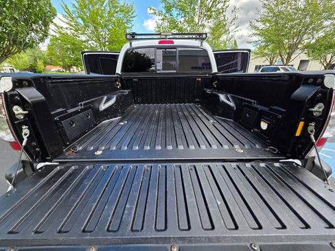 Used 2015 Toyota Tacoma 4x4 Double Cab w/ TRD Sport Package image 55