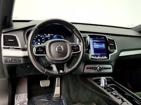 Used 2017 Volvo XC90 T8 R-Design w/ Vision Package image 13